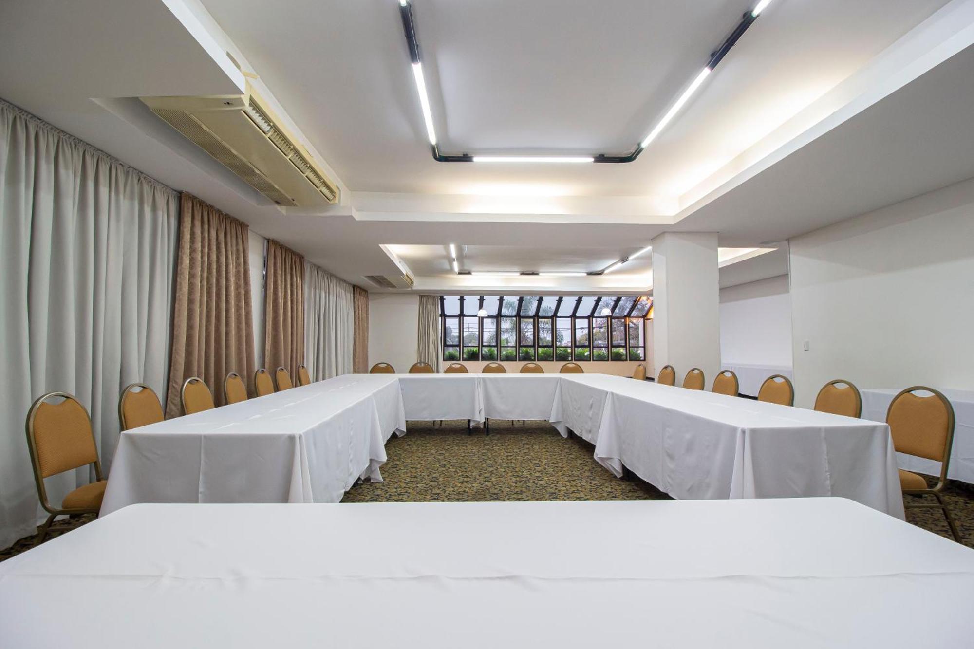 Hotel Nacional Inn Curitiba Torres Kültér fotó